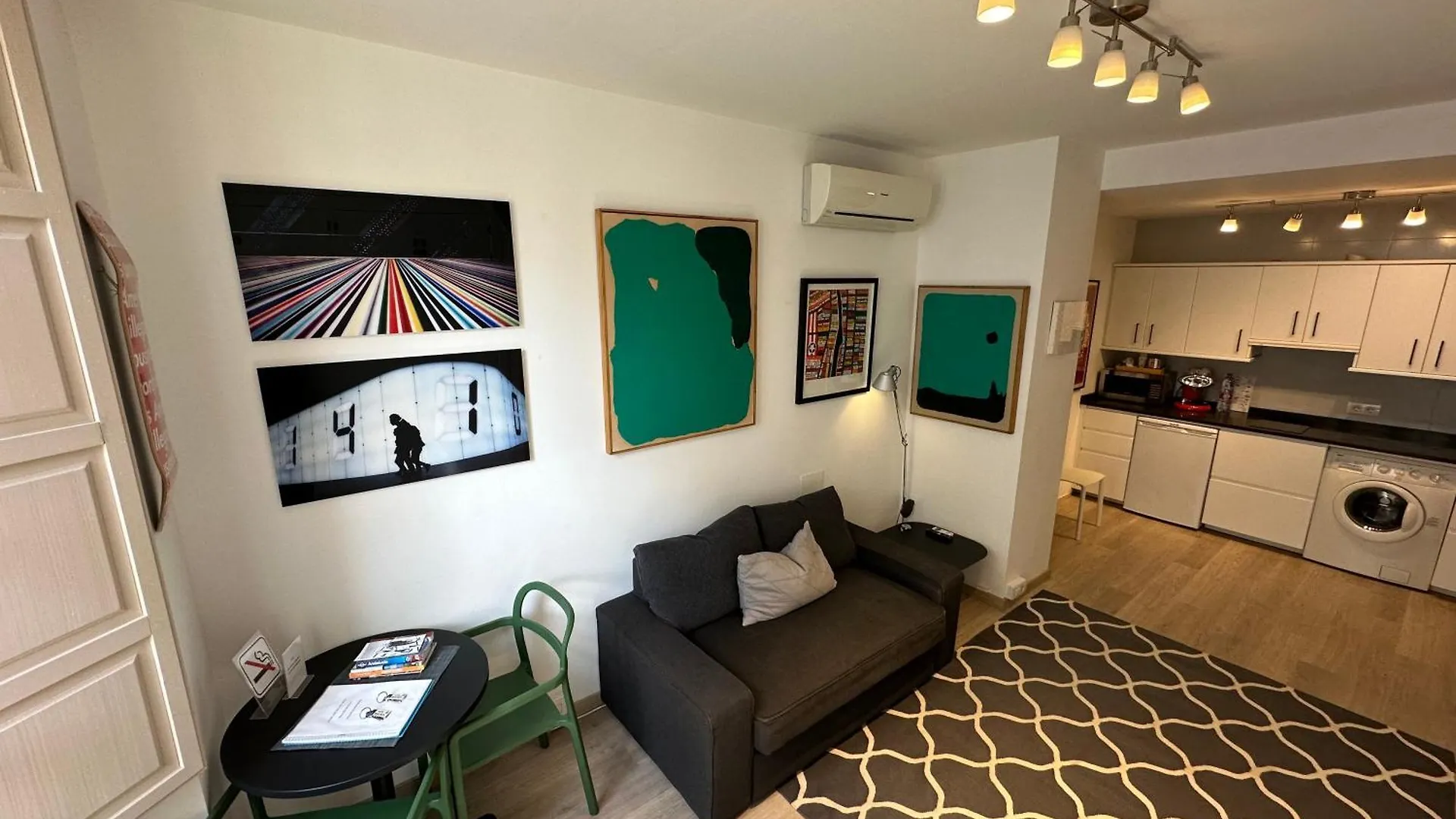 Studio Arts Soho - מאלגה